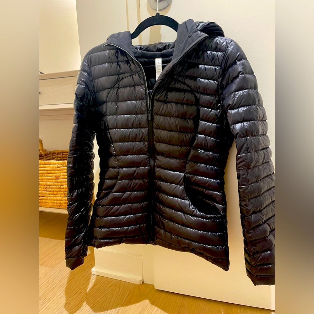 Lululemon Pack it Down Shine